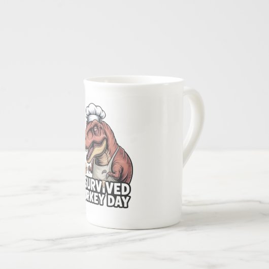 Tasse En Porcelaine T-Rex I Survived Turkey Day Chef  (Devant droit)