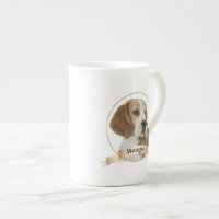 Tasse de porcelaine tendre de beagle