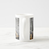 Tasse En Porcelaine Tranquille Burning Yule Se connecter dans la forêt (Dos)
