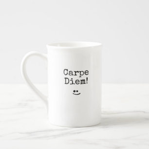 Tasse En Porcelaine Typographie noire Phrase Carpe Diem
