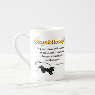 Tasse En Porcelaine Une bonne tête de skunky et un bon coeur de skunky