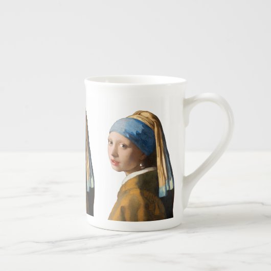 Tasse En Porcelaine Une fille avec un portrait à perle (Droite)