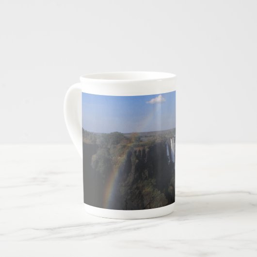 Tasse En Porcelaine Victoria, automne 1 (Devant gauche)