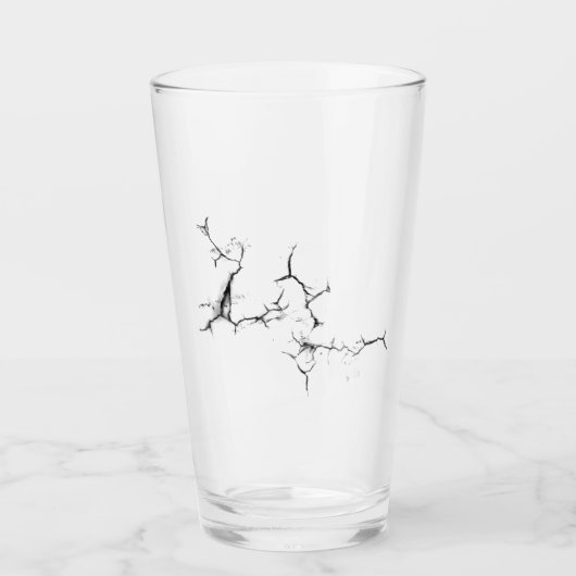 Tasse en verre fissurée (Devant)