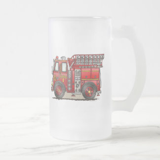 Tasse en verre givré de camion de pompiers