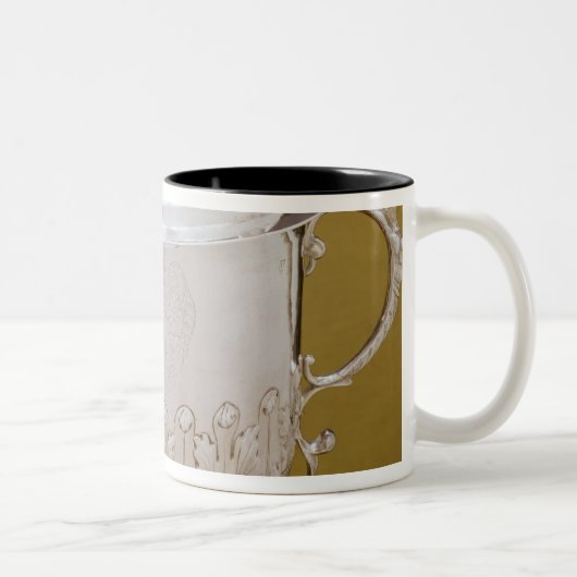 tasse et couverture Deux-manipulées, c.1695 (Droit)