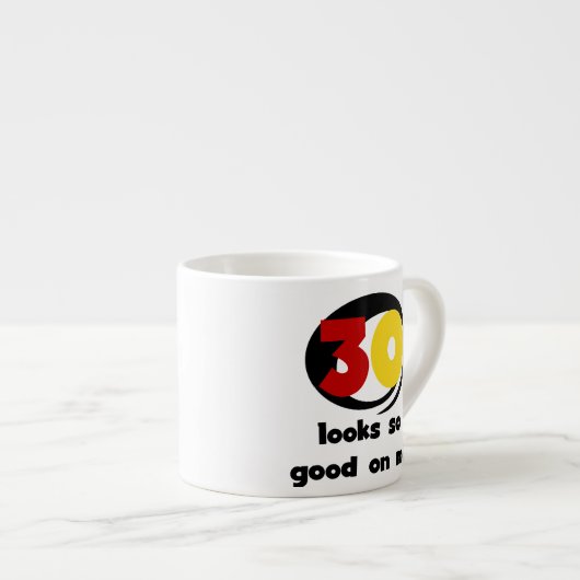 Tasse Expresso 30 Semblables T-shirts et cadeaux sur moi (Devant droit)