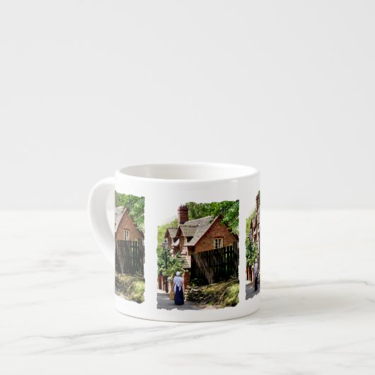 TASSE EXPRESSO ANGLETERRE VICTORIENNE (Devant gauche)