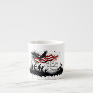 Tasse Expresso Art patriotique du 4 juillet avec drapeau et solda