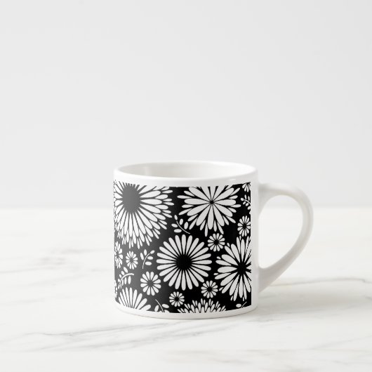 Tasse Expresso Boho fleurs Motif floral vectoriel noir et blanc (Droite)
