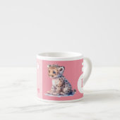 Tasse Expresso Bouge léopard pour enfants nom personnalisé rose (Devant droit)
