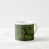 Tasse Expresso Camouflage numérique vert de style Woodland (Devant droit)