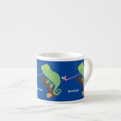 Tasse Expresso Caricature de lézard de caméléon vert joyeux (Devant droit)