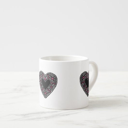Tasse Expresso Coeur de dentelle noire (Devant droit)