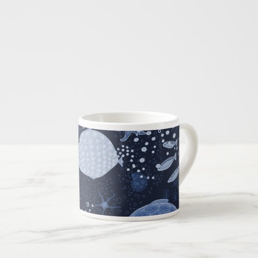 Tasse Expresso Des poissons endormis monochromes, motif foncé. (Devant droit)