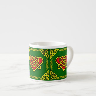 Tasse Expresso Dessin de cœur tressé celtique/Gadhlig 3, or/vert