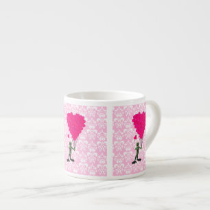 Tasse Expresso Drôle dessin de grenouille & coeur rose sur damask