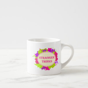 Tasse Expresso Étranger pense citation dans le style d'une émissi