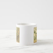 Tasse Expresso Fée d'orme ailée assise dans un arbre (Devant)