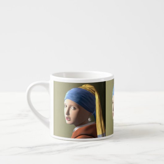 Tasse Expresso Fille avec une perle (Gauche)