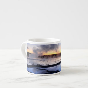 Tasse Expresso Fumée de geyser au coucher du soleil