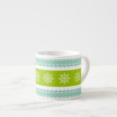Tasse Expresso Grandes vertes et bleues de Noël avec des flocons (Devant droit)