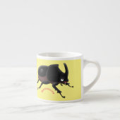 Tasse Expresso Illustration de la caricature du dendroctone du rh (Droite)