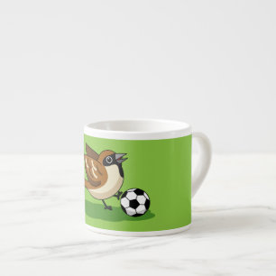 Tasse Expresso Joli Dessin De Caricature Sparrow Jouer Au Footbal