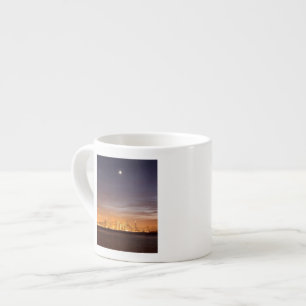 Tasse Expresso Lune plaçant au-dessus de San Francisco décembre