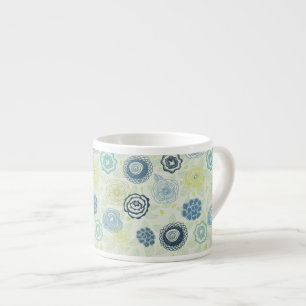Tasse Expresso Motif floral élégant avec les fleurs mignonnes