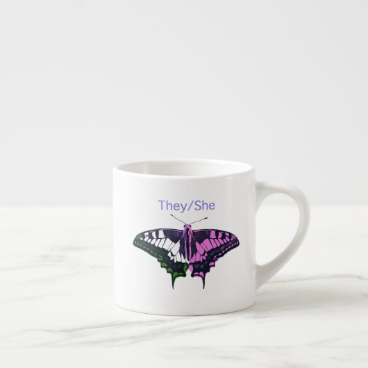 Tasse Expresso Papillon à queue noire non binaire (Droite)