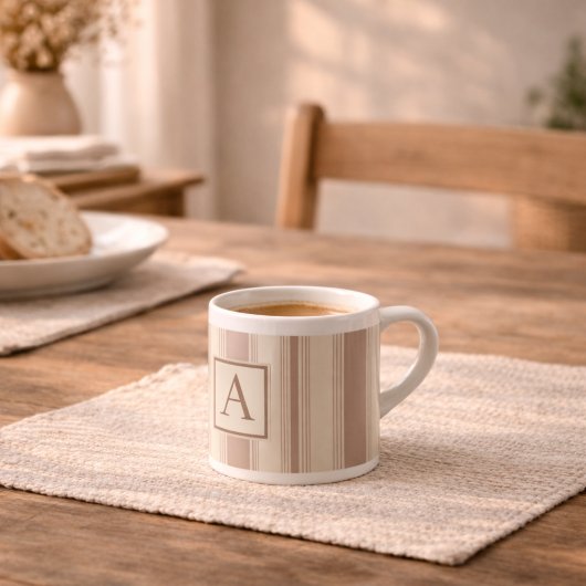 Tasse Expresso Rayure rustique initiale beige et taupe de ferme