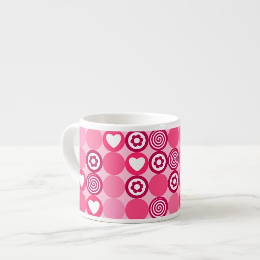 Tasse Expresso Saint-Valentin Motif Cœur Rose et Points de Fleurs (Devant gauche)