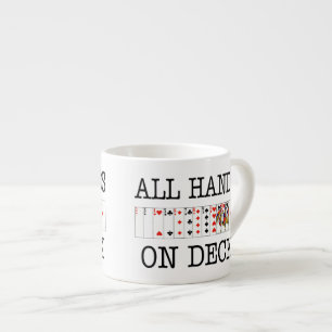 Tasse Expresso Toutes les mains sur des cartes de jeu de