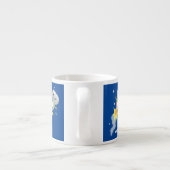 Tasse Expresso Un mignon robot volant dans l'espace dessin animé (Dos)
