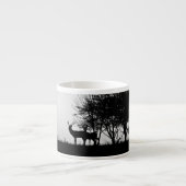 Tasse Expresso Une image de quelques cerfs communs dans la brume (Devant)