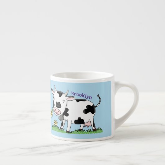 Tasse Expresso Vache mignonne en vert dessin animé sur le terrain (Droite)