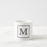 Tasse Expresso Votre Lettre. Monogramme noir et blanc.<br><div class="desc">monogramme noir et blanc. Lettre initiale en monogramme noir personnalisé dans une belle police stylisée,  pour vous de changer à votre choix de lettre ou de numéro.</div>