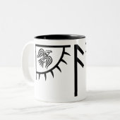 Tasse faite sur commande comportant Huginn et (Devant gauche)