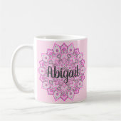 Tasse faite sur commande rose de mandala (Gauche)