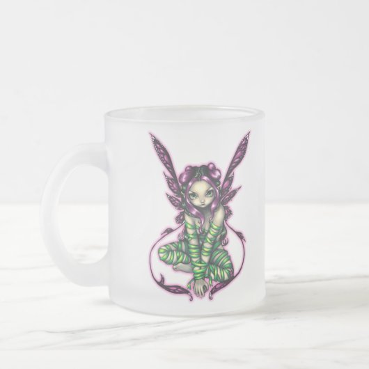 " Tasse féerique "captive (Gauche)