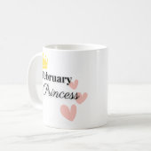 Tasse Février Princesse – Couronne Dorée & Dessin (Devant gauche)