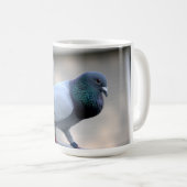 Tasse fière de pigeon voyageur (Devant droit)