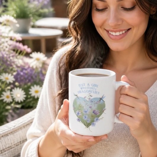Tasse Fille qui aime les libellules
