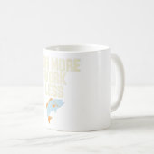 Tasse Fish More Work Less | PNW Mountain Tee (Devant droit)