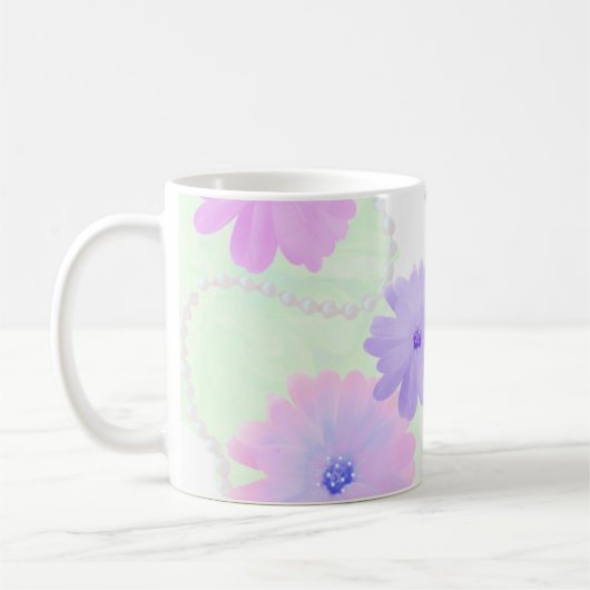 Tasse Fleurs délicates et volutes de perles (Gauche)