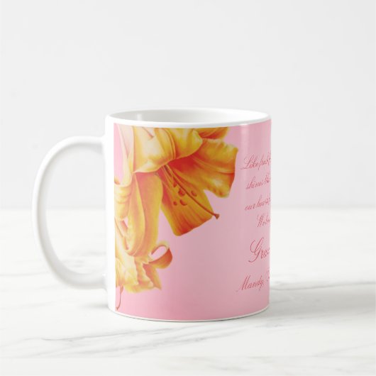 Tasse florale de cadeau de beaux-arts de lis de (Gauche)