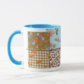 Tasse florale de motif de patchwork de tissu (Gauche)