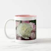 Tasse florale de pivoines roses de pivoine (Gauche)