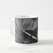 Tasse Flutter Charm – Papillons Élégants pour Séré (Devant gauche)